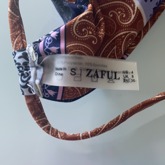 🌸 Zaful Bikini top and bottom - Picture 4 of 4